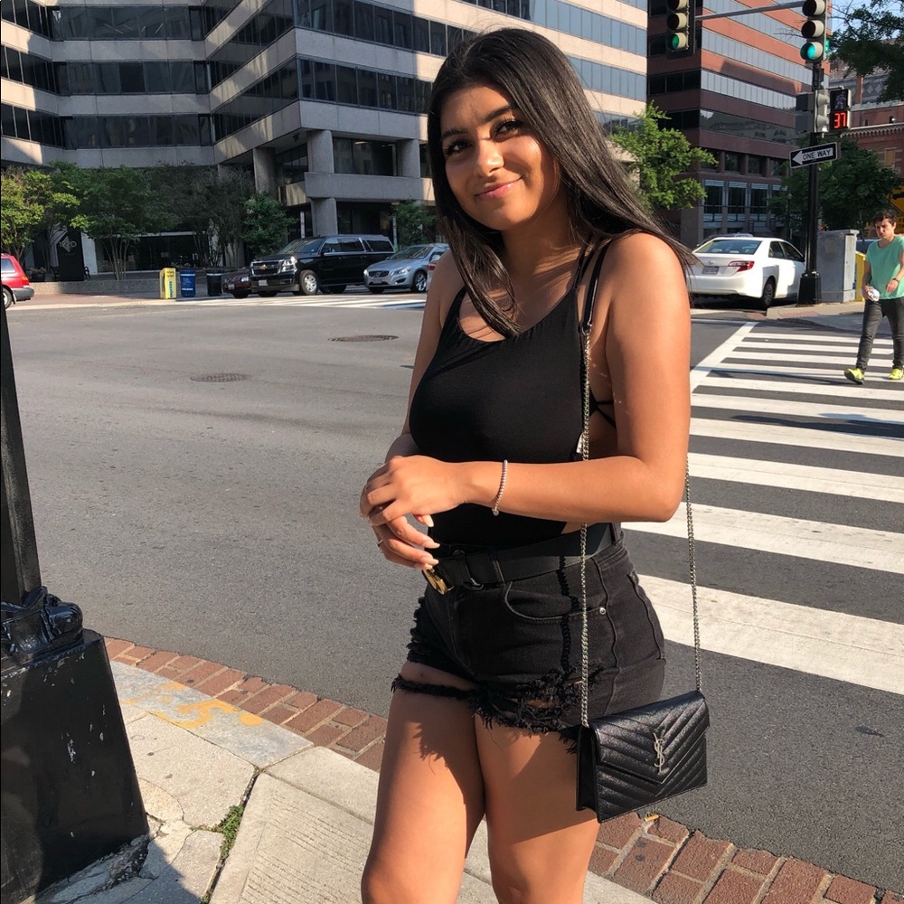 Meet your Posher, Jessica